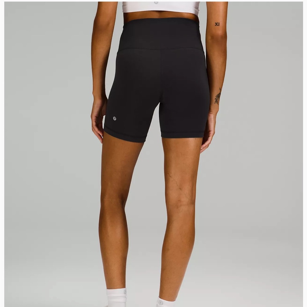 Wonder train shorts